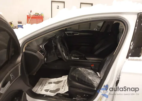 2020 Ford Fusion Sel z USA, uszkodzony, nr VIN 3FA6P0CD1LR130545